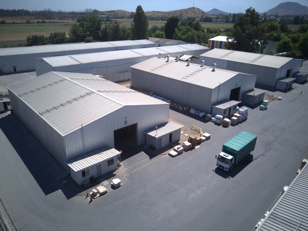 Bodega industrial El Barrancón en San Bernardo — foto 1